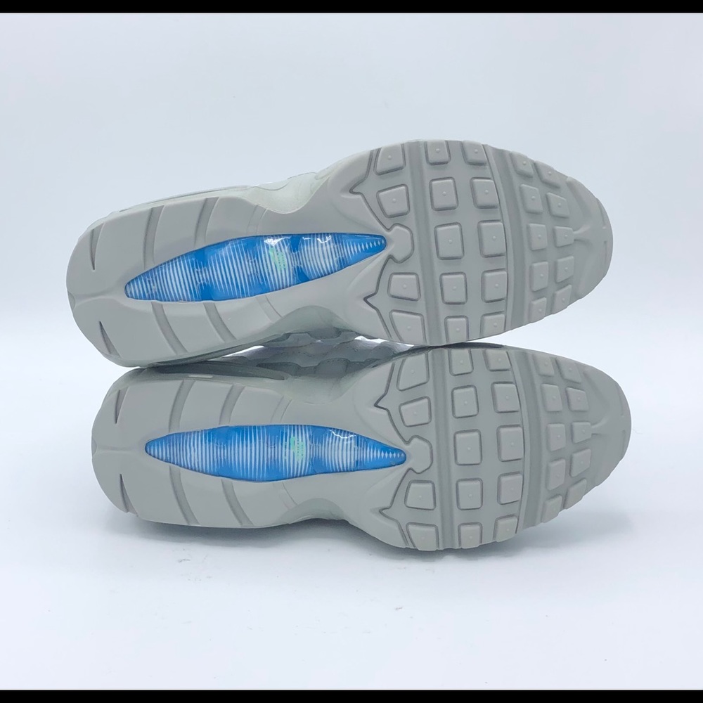 NEW Nike Air Max 95 Essential Men's Shoes - Picture 7 of 7